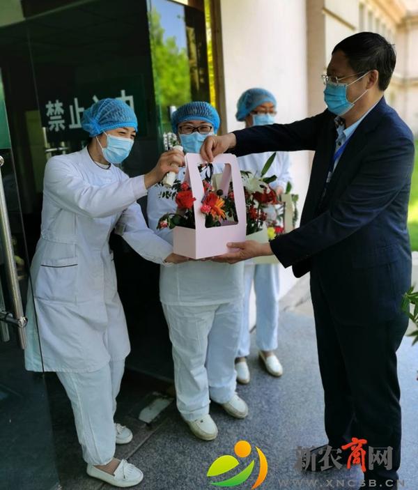 疫情下的五月奇遇，友情、家庭与温暖的陪伴的新篇章