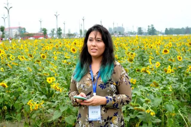 演员菲儿，与自然美景的邂逅，探寻内心宁静之旅