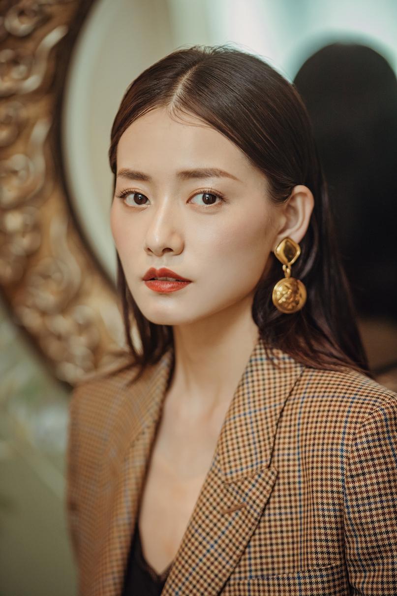 夏至女演员，舞台到荧屏的转变之路——自信与成就感的源泉